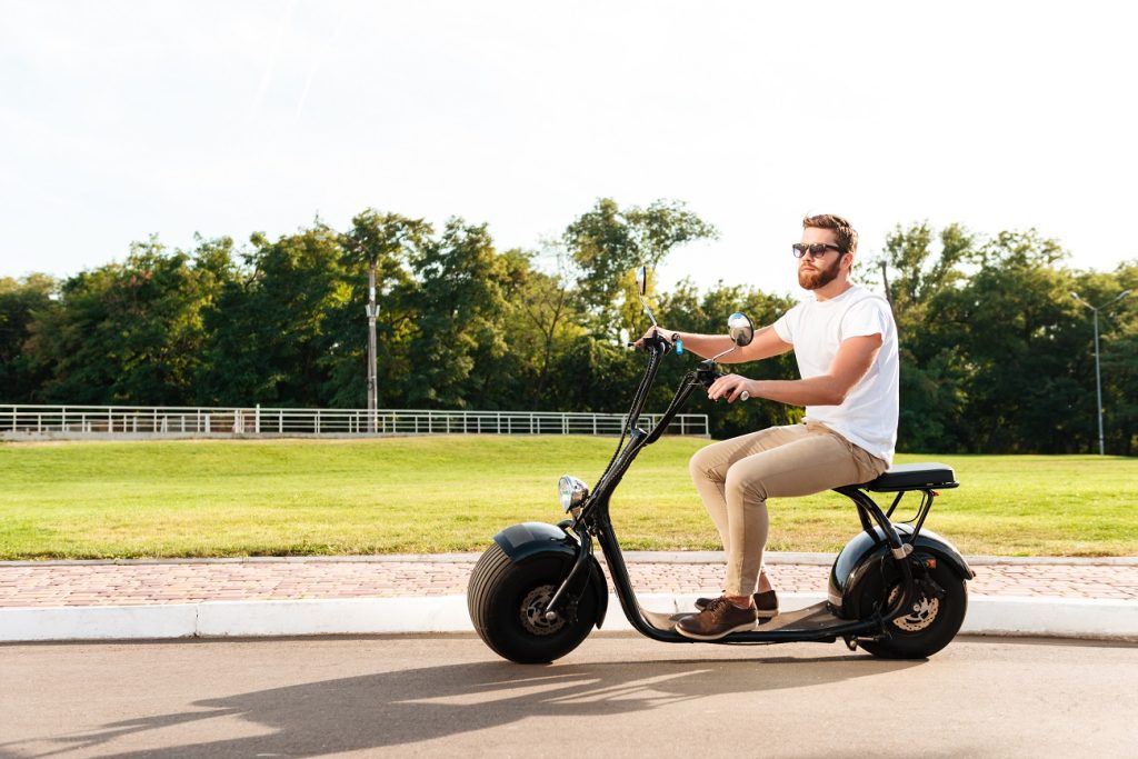 eletrobicykle z Číny_elektrické scootre z Číny